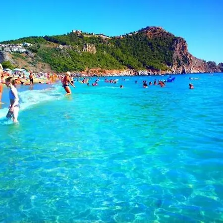 Palm Beach Cleopatra House: Beachside Private With Bikes & Extras Alanya
