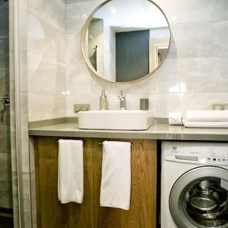 Palm Beach Cleopatra House: Beachside Private With Bikes & Extras *